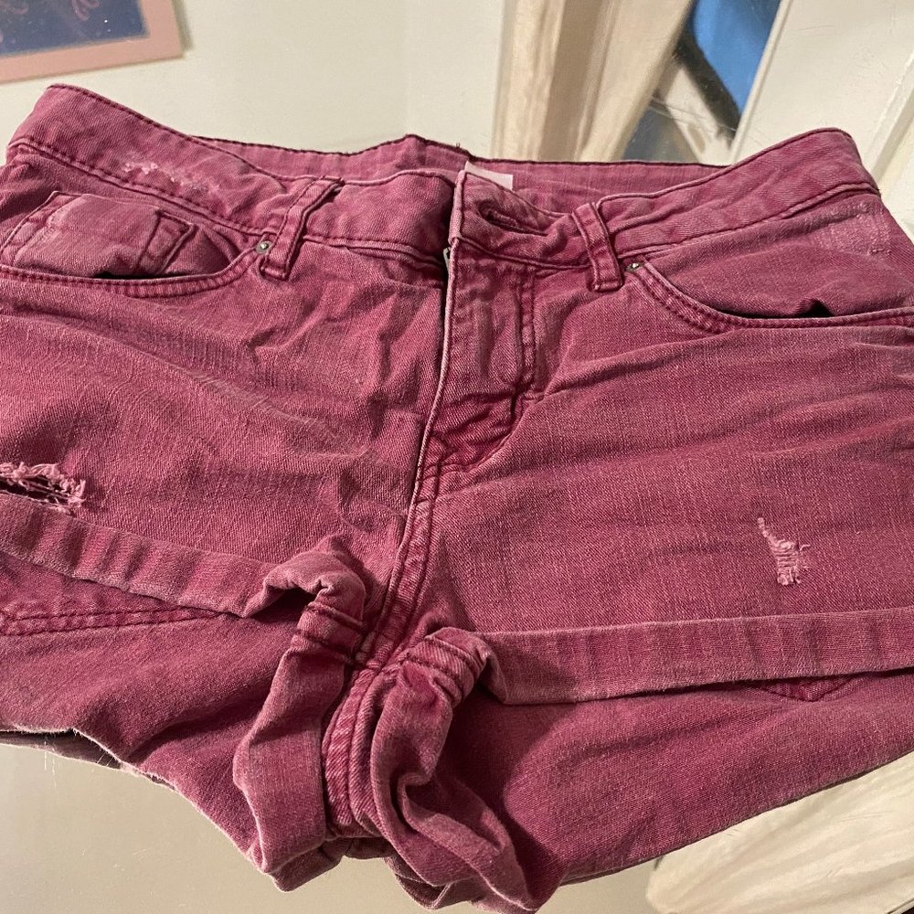 H&M Plum Purple Knit Ribbed Distressed Mini Short Shorts